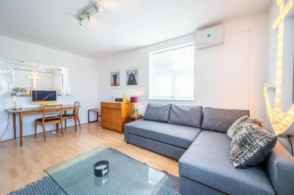 Flat 13 Daire Londra Dış mekan fotoğraf